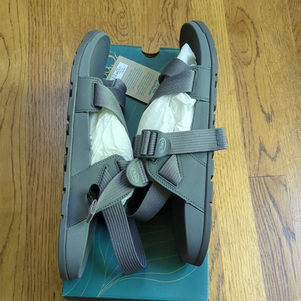 NIB Chaco Lockdown 2 Sandal Grey Adjustable Sandals Men's Size 13